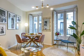 Luxury Belmont Puerta del Sol - Image 2