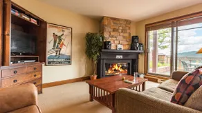 Mont-Tremblant - Altitude 172-2 - Image 2