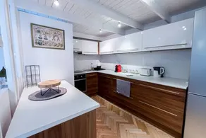Downtown Apartment Budapest - Image 5