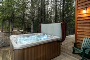 Spectacular Luxury Lodge Hot Tub Private Lake-Bend - Image 3
