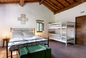 Casale Rustico con Piscina Privata e Ampio Parco - Image 3