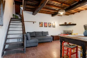 Casale Rustico con Piscina Privata e Ampio Parco - Image 2