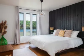 Beautifull Lakefront with Spa. - Image 4