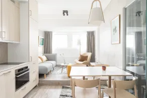 Large studio for three with hotel-level services - Image 3