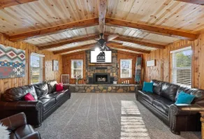 “The Place 2B”Sleeps 8-Gameroom-Hottub-Fireplace - Image 5
