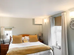 Chesterton Cottage - Image 4
