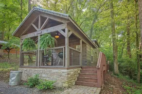 Apollonie Cabin Lookout Mountain Hot Tub - Image 2