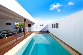 Luxury Villas Majestic Palms (Heated Pool) - Image 4