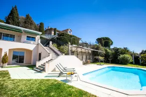 Vinaigrier Hills VI3086 by Riviera Holiday Homes - Image 2