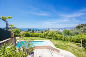 Vinaigrier Hills VI3086 by Riviera Holiday Homes - Image 3