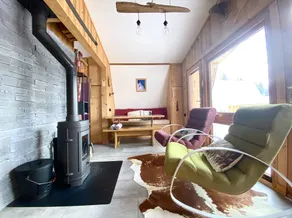 Unusual and cocooning, skis on your feet - Image 2