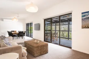 Tawny Rest, Coastal Beach House In Rye - Image 2