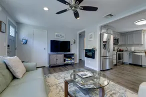 Coastal Getaway w/ Porch, 2 Mi to Niantic Beach! - Image 4