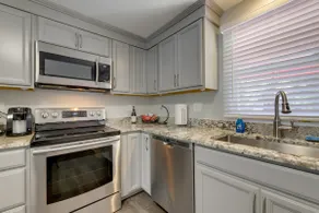 Coastal Getaway w/ Porch, 2 Mi to Niantic Beach! - Image 2