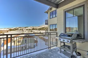 NEU! Wohnung mit Aussicht, 1 Block zur Main Street, 4 Mi zum Ski - Image 3
