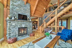 The Barn House: Caldwell Mtn Retreat w/ Hot Tub! - Image 5