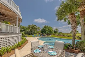 Luxus Haus am Meer mit Pool, Gästehaus, Tiki Bar und direktem Zugang zum Strand - Image 5