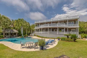 Luxus Haus am Meer mit Pool, Gästehaus, Tiki Bar und direktem Zugang zum Strand - Image 4