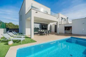 Villa Corb Mari I by Sealand Villas - Image 3