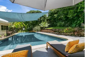 Vista Hillview Family Villa - Image 4