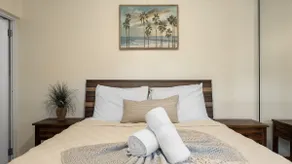 The Reef 1 walking distance to Steps Beach - Image 3