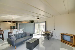 Patio & Views: Eccentric Desert Hot Springs Home - Image 2