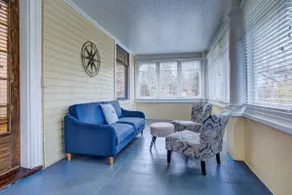 Charming Heritage Suite w/ Cozy Sunroom & Deck - Image 4