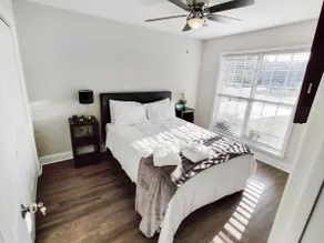 Royal Cottage - Quiet, Modern, Chic - Image 5