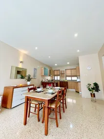 Vittoriosa' Seafront 2 Bed Highly Furnished Apartment - Image 4