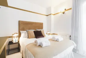Sweett | Callao Plaza, Family Apartment III - Image 5
