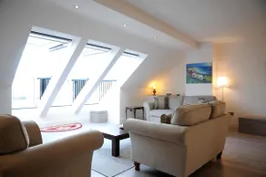 The Quayside Penthouse - Image 5