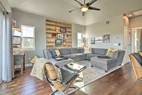 Peaceful Hill Country Hideaway w/ Pond Views - Image 4