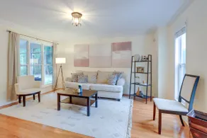 Spacious Stockbridge Manor: Pool Table, 2 Kitchens - Image 4