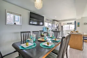 Coastal Retreat: Deck, Ocean Views + Walk to Beach - Image 5
