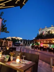Luxurious apartment in Acropolis - Image 3