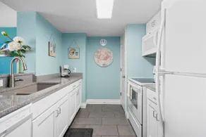 Rod and Reel | Pet Friendly, Views, Pool, Hot Tub - Image 5