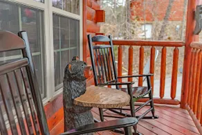 Cozy in the Smokies * Location * Hot tub * Garage - Image 3