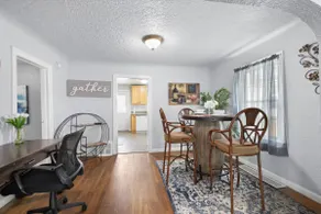 Pet Friendly, Fenced Backyard, Washer and Dryer - Image 5