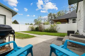 Pet Friendly, Fenced Backyard, Washer and Dryer - Image 3