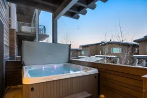 Apex Residence by All Seasons Resort Lodging - Image 2