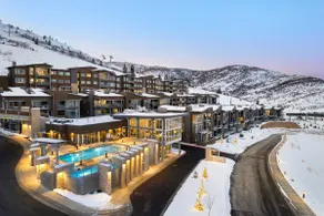 Apex Residence by All Seasons Resort Lodging - Image 4