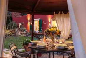Villa mit Grill, privatem Pool und Garten - Image 4