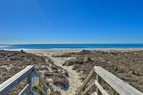 Emerald Isle Resort-Style Condo: Walk to Beaches! - Image 3
