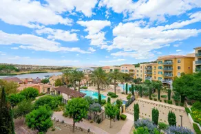Lake Las Vegas Vacation Getaway - Image 2