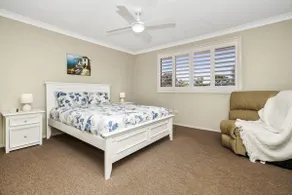 44 Oaks Avenue, No: 4 - Image 5