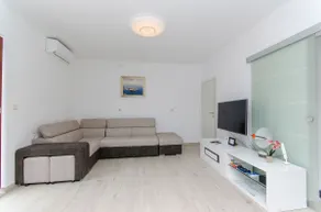 Apartment Ana with private pool - Image 5