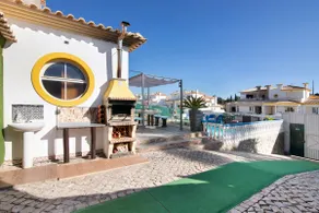 Villa méditerranéenne \"Calipso\" avec Wi-Fi, terrasse et piscine - Image 3