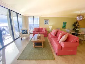 Sanibel Harbour Resort - 511: Wrap Around Lanai - Image 2