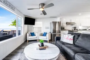 Lakefront w/ Hot Tub + Private Beach | Near Point Pelee - Image 3