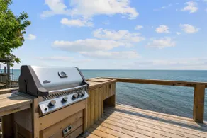 Lakefront w/ Hot Tub + Private Beach | Near Point Pelee - Image 5
